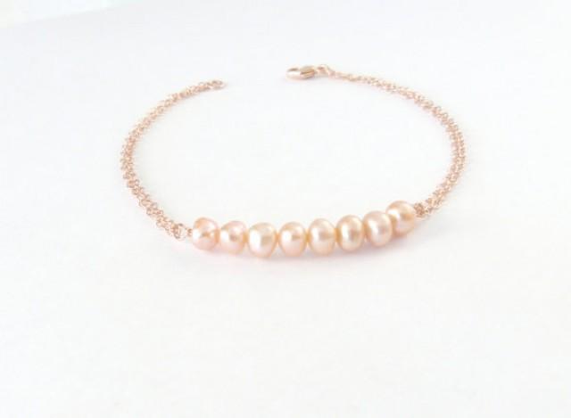 wedding photo - Pearl Bracelet Blush Freshwater Pearl Rose Gold Bracelet Bridesmaid Gift Bridesmaid Jewelry Mother of the Bride Jewelry Graduation Gift