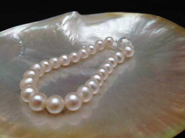 wedding photo - Genuine Pearl Bracelet, AAA Pearl bracelet, Magnetic Pearl Necklace, 7.5-8mm Pearl Bracelet, 7.75 Inches Pearl Bracelet, Easy Pearl Bracelet from ADARNA GALLERY