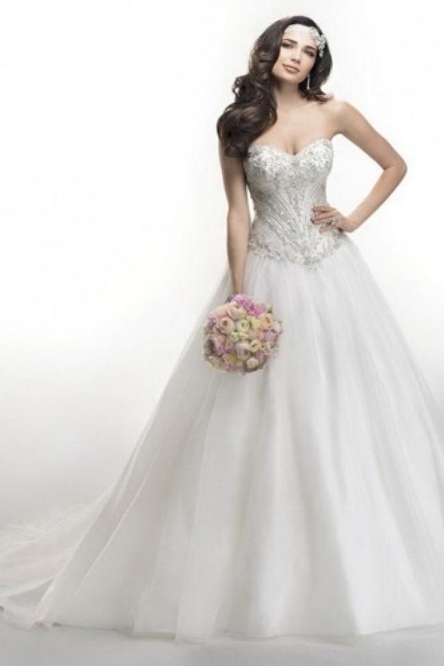 wedding photo - Charming Crystals Sweetheart White A-Line Organza Bridal Wedding Dress