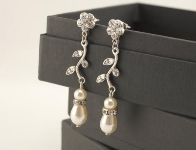 wedding photo - Bridal earrings-Vintage inspired art deco earrings-Swarovski crystal rhinestone dangle earrings-Antique silver earrings-Vintage wedding