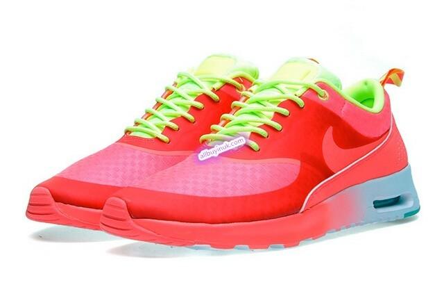 wedding photo - Nike Air Max Thea WOVEN QS Pack Atomic Red/Vivid Red/Wild Strawberry/Spring Bud(Mens)