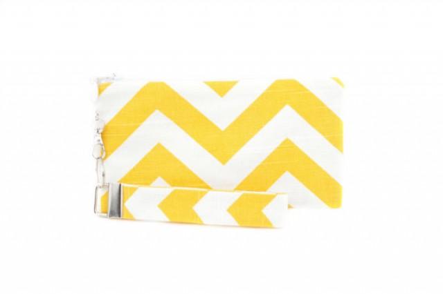 Yellow chevron clutch bag - womens small purse - handmade fabric bag - wedding bags &amp; purses - bridesmaid clutch wristlet