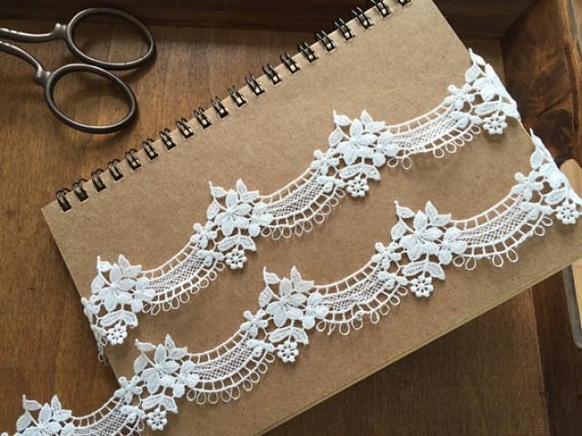Bridal Venice Lace Trim for Veils, Garters, Jewelry Costume Design , 2 yards