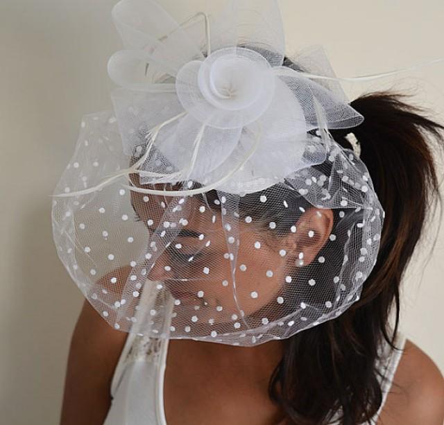 wedding photo - White Fascinator Head Piece, Bridal Fascinator, Wedding Hair Accessory, Wedding Head Piece, Fascinator hat for weddings