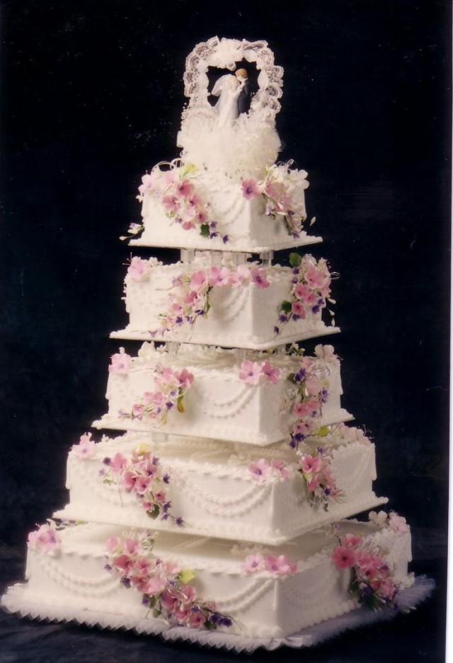 Unique Wedding Cake 