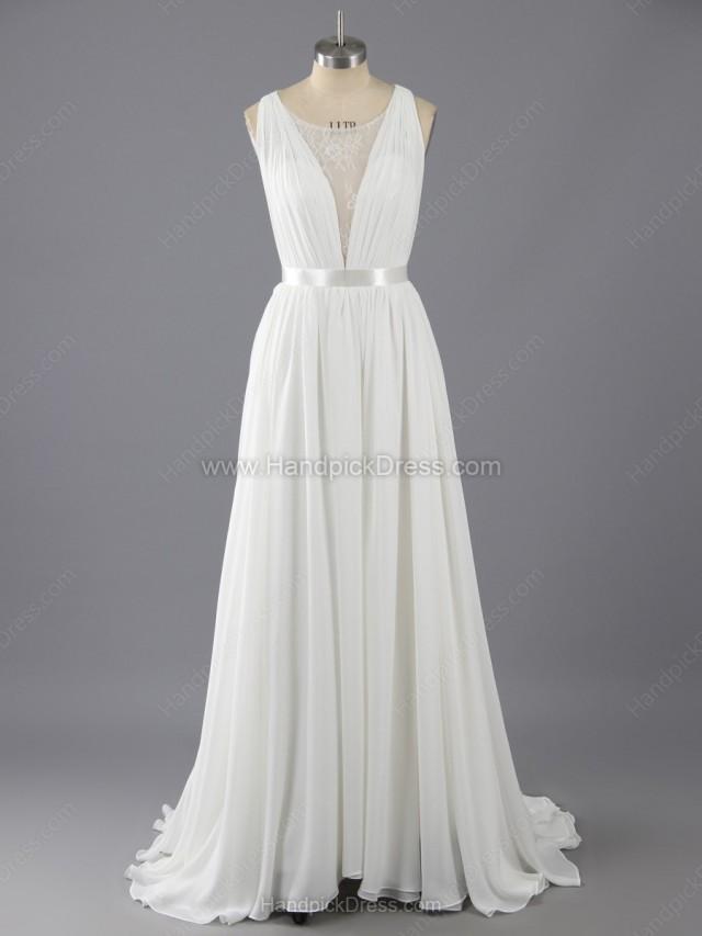 wedding photo - A-line Scoop Neck Chiffon Tulle Appliques Lace Sweep Train Wedding Dresses