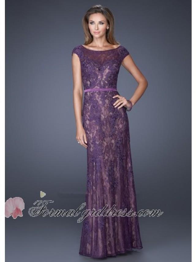 wedding photo - Chic Purple Sheer Scoop Neck Cap Sleeve Fitted Lace Formal Gown