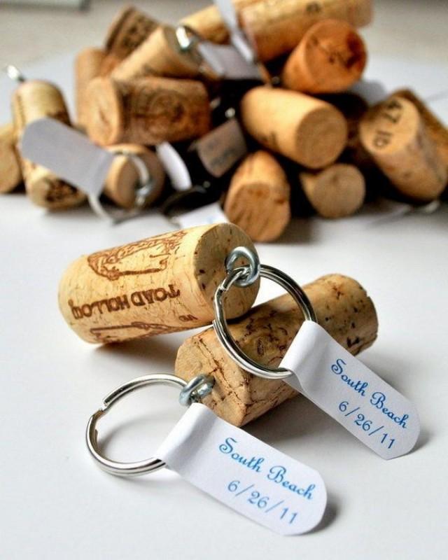 wedding photo - 30 Amazing Wine Cork Crafts & Projects
