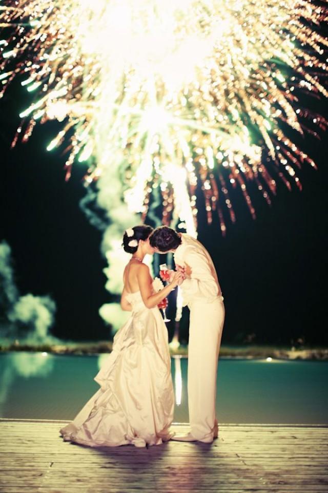 Weddings Make A Bang With Fireworks
