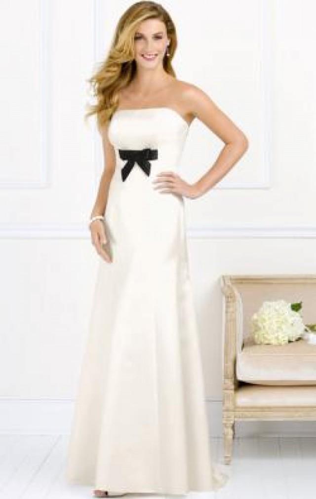 wedding photo - Affordable White Long Bridesmaid Dress