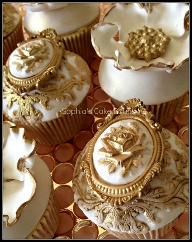 wedding photo - Rococo Cupcakes — Round Wedding Cakes