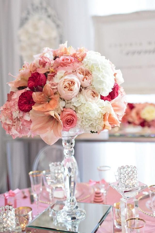 wedding photo - Fabulous Peach And Pink Wedding Centerpiece On A Mirrored Pedestal