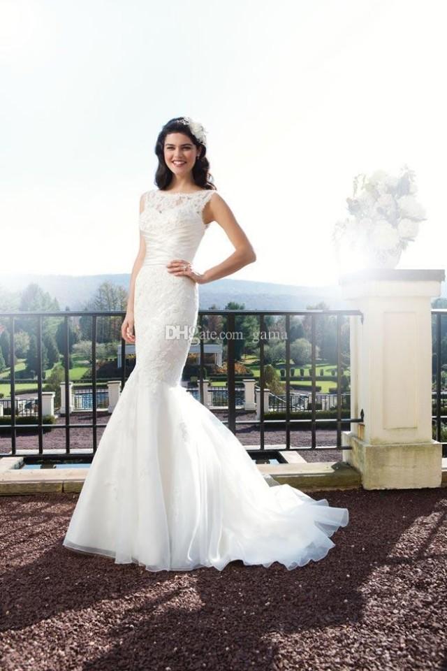 wedding photo - Scoop Neckline V-back with Covered Buttons Court Train Mermaid Wedding Dresses with Removable Lace Straps Custom Size Made Bridal Gowns Online with $146.6/Piece on Gama's Store 