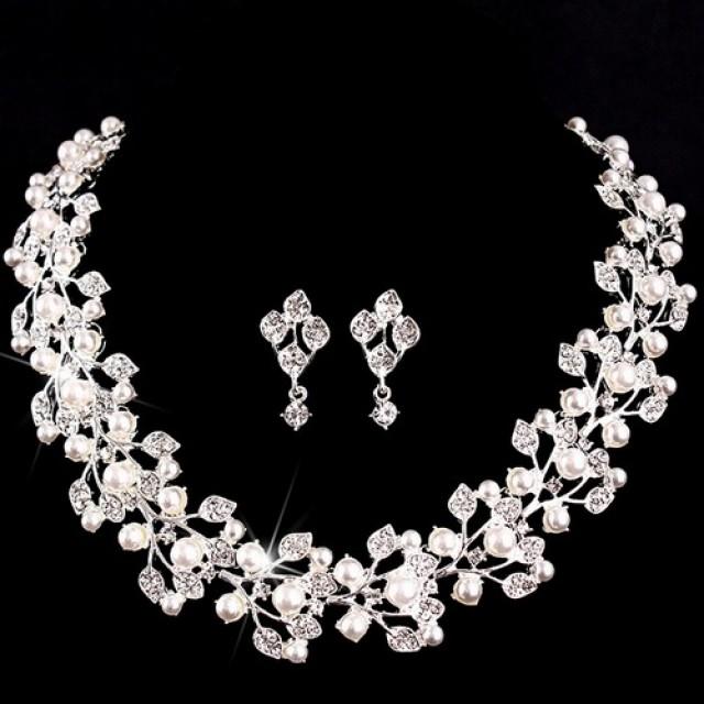 wedding photo - Pearl crystal jewelry sets $14.99