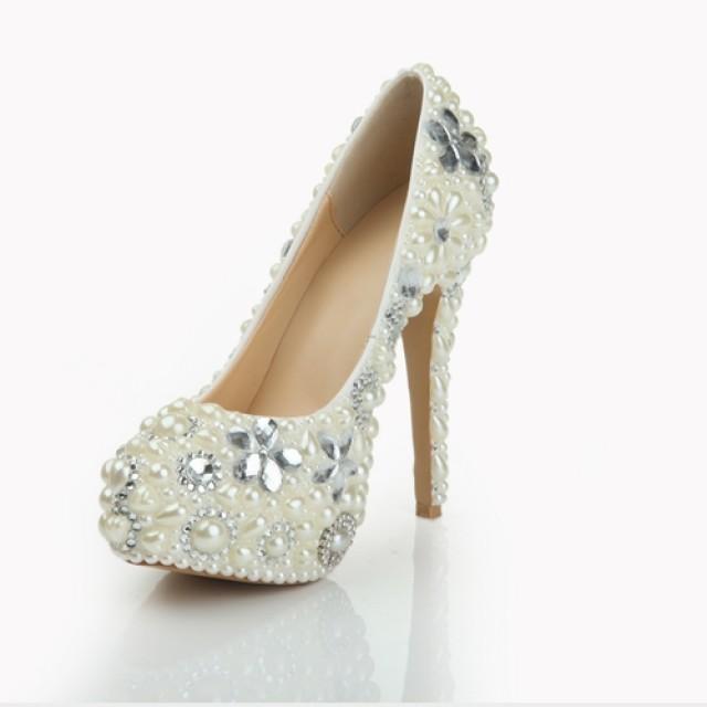 wedding photo - Rhinestone Crystals Pearls Dress Shoes