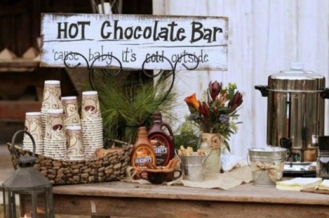 21-hot-chocolate-bar-ideas-for-your-winter-wedding-weddingomania