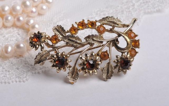 Marvelous rhinestone hair comb for stylish appearance 2017 Marvelous rhinestone hair comb for stylish appearance 2017