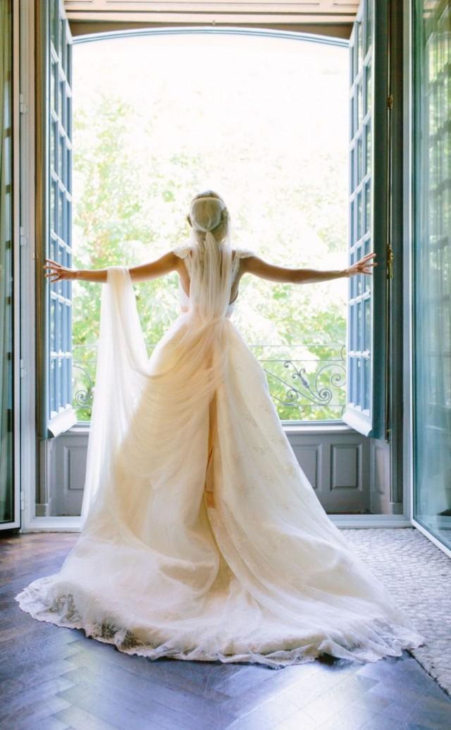 Sonar que te pruebas vestidos de novia