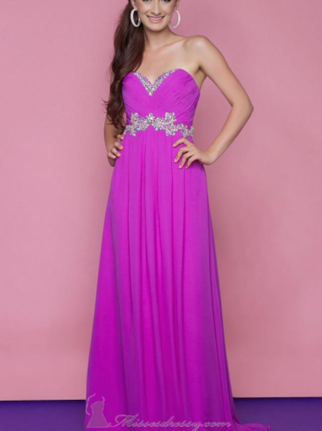 wedding photo - A-line Sweetheart Natural Floor Length Sleeveless Beading Ruched Zipper Up Chiffon Magenta Prom / Homecoming / Evening Dresses By Blush 9616