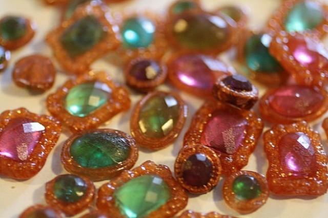 12 Assorted Shapes Isomalt Jewels Edible Gems For Cake 12 Assorted Shapes Isomalt Jewels Edible Gems For Cake