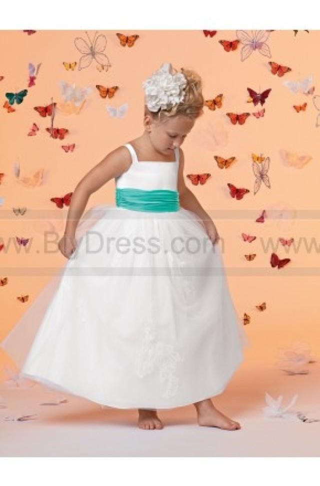 wedding photo - Sweet Beginnings by Jordan Flower Girl Dress Style L681 - NEW!