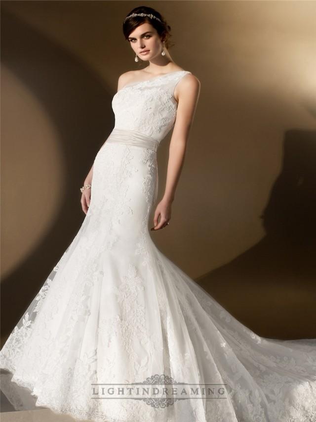 wedding photo - Elegant Asymmetrical One-shoulder Trumpet Lace Wedding Dresses - LightIndreaming.com