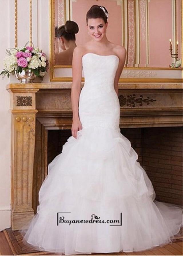 wedding photo - Attractive Tulle & Satin Mermaid Strapless Dropped Waist Wedding Dress