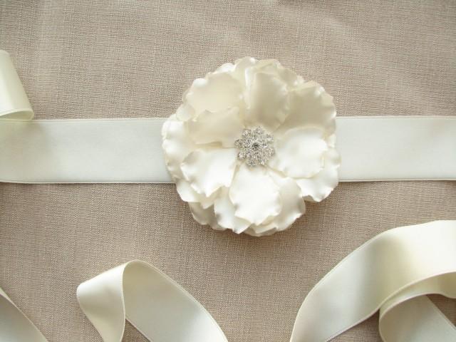 wedding photo - Wedding sash with satin flower