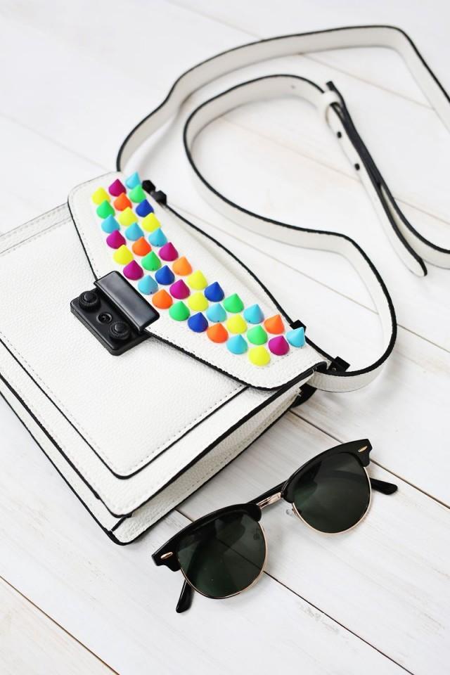 wedding photo - Try This: Upgrade Your Handbag with Colorful Spikes 