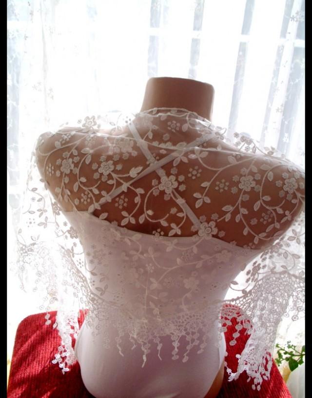wedding photo - Lace shawl white shawl Lace Fringe Scarf