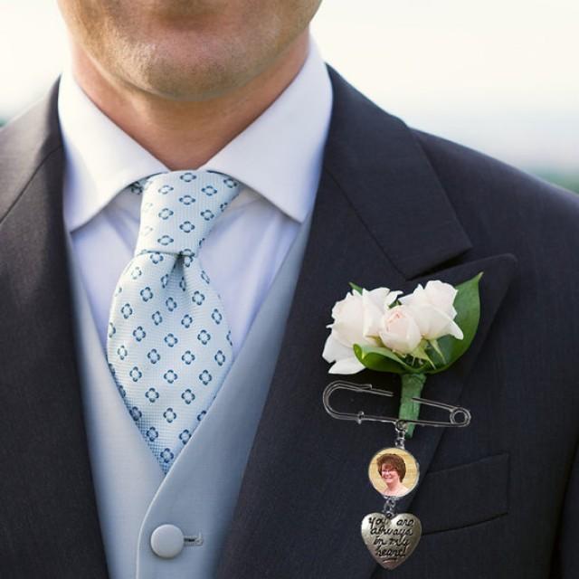 wedding photo - Boutonniere Charm / Grooms Lapel Pin