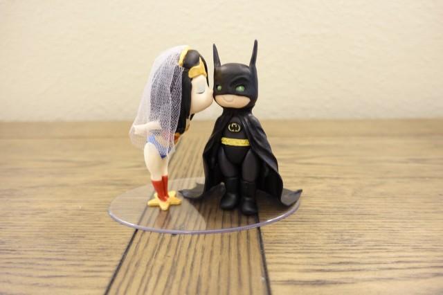 Wonder Woman and Batman Cake Topper. Wedding Cake Topper. Wonder Woman & Batman.
