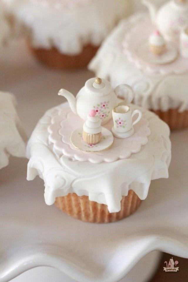 wedding photo - Vanilla Pumpkin Spice Cupcakes