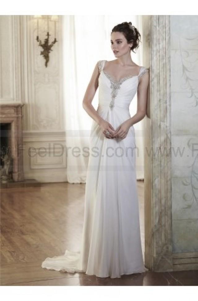 wedding photo - Maggie Sottero Bridal Gown Flora / 5MR040