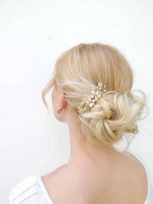 wedding photo - Freshwater pearls, bridal hair, Crystal headpiece, Wedding hair comb, bridal hair accessories, Bridal Jewelry