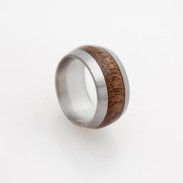 Rings Wood / Wood Wedding Band / Titanium Ring with inlay wood