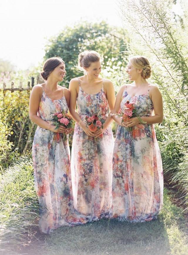 wedding photo - Unique Bridesmaid Style Ideas To Make Your Bridal Party Stand Out On Your Big Day