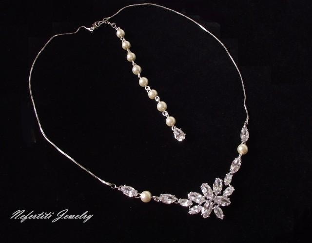 wedding photo - bridal necklace, wedding necklace, backdrop pearl necklace