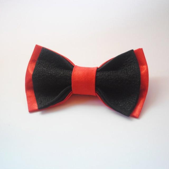 wedding photo - Red&black satin bow tie Hand embroidered bowtie Wedding bowties Classic red and black bowtie Nœud papillon noir et rouge Satin Groom'ss ties
