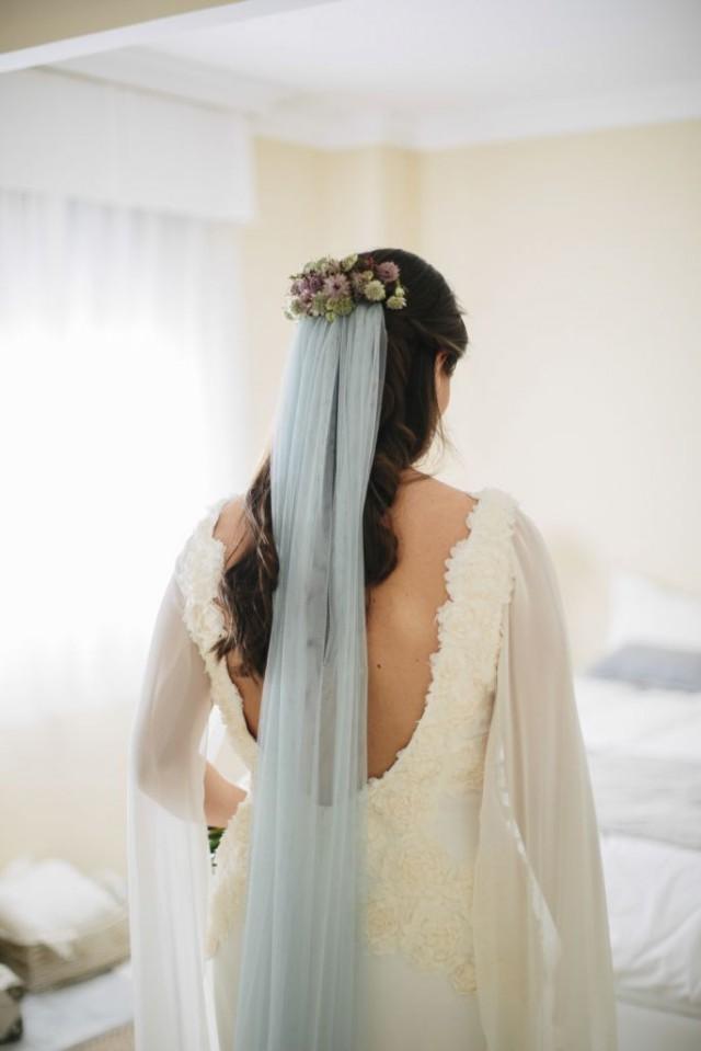 Unique Bridal Looks: Colored Wedding Veils