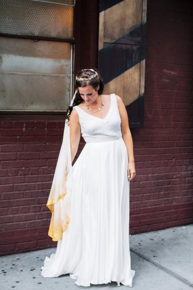 This Hand Painted Gold Wedding Veil Brings Metallic Ombre To Your Look