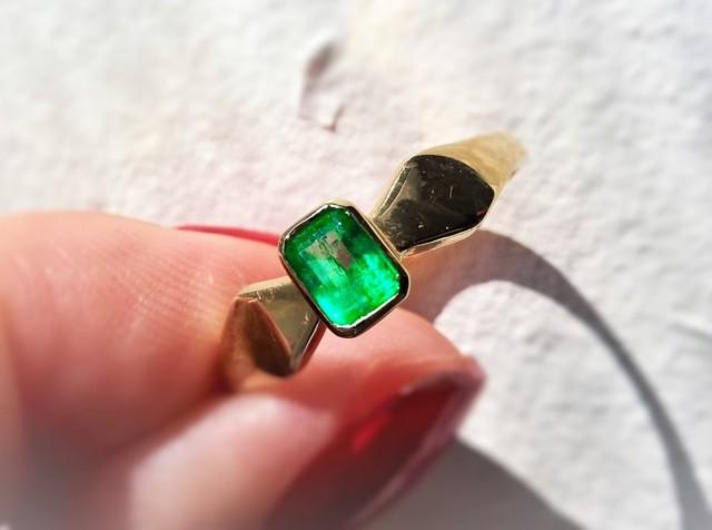 wedding photo - Handmade Vintage Columbian Emerald Minimalist Engagement May Birthstone Stacking Right Hand Solitaire Ring in 18K YG! Estate with History!