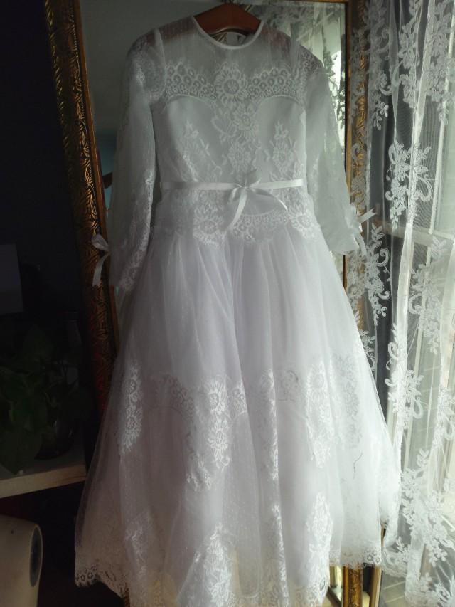 wedding photo - Aliexpress.com : Buy O Neck Long Sleves Floor Length Lace Flower Girl Dress Junior Bride Dress from Reliable dress tattoo suppliers on Gama Wedding Dress