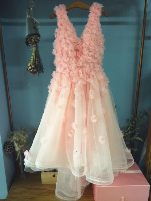 wedding photo - Aliexpress.com : Buy V Neck Floor Length Blush Tulle Flower Girl Dress with Handmade Flowers from Reliable dresses for skinny girls suppliers on Gama Wedding Dress