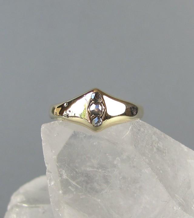 ANTIQUE foiled rose cut diamond ring, one of a kind engagement ring, diamond trilogy ring, solid gold late Georgian early Victorian ring.
