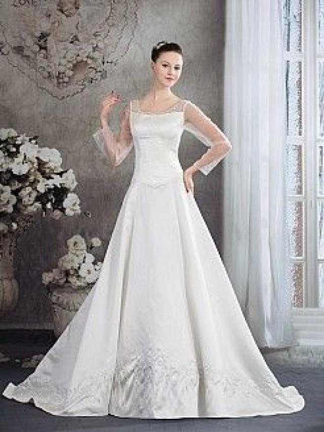 Three Quarter Sleeves Tulle And Satin Wedding Dress With Beads