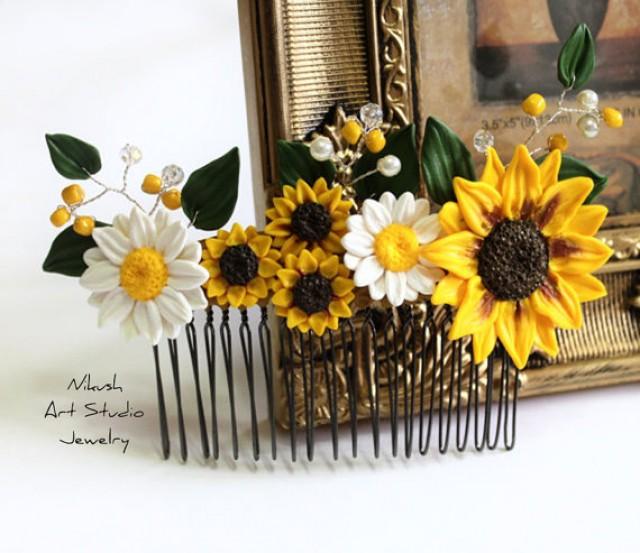 wedding photo - Sunflower Daisies Hair Comb, Sunflower Wedding, Large Sunflower Hair Comb, Bridesmaids Gift, Yellow Wedding, Woodland Wedding, Bridal