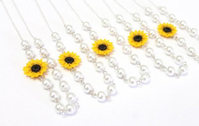 wedding photo - Set of 3. 4. 5. 6. 7. 8. Sunflower Necklace, Yellow Sunflower Bridesmaid, Flower and Pearls Necklace, Bridal Flowers, Bridesmaid Necklace