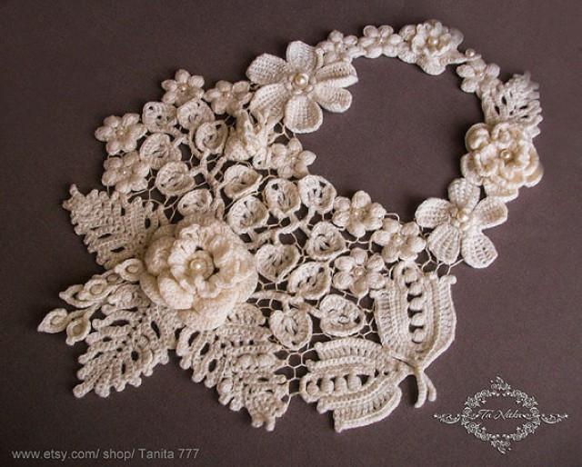wedding photo - Lace Collar Crocheted Necklace Wedding Bib Flowers Irish Lace Knitted Jewelry Accessories Dresses Ecru