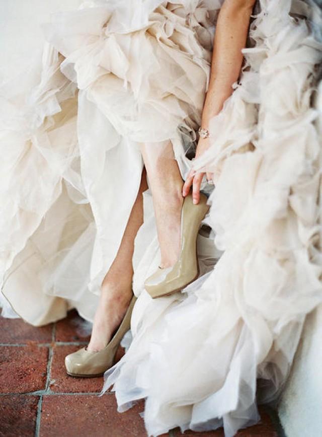 wedding photo - Top tips pour choisir des chaussures de mariée